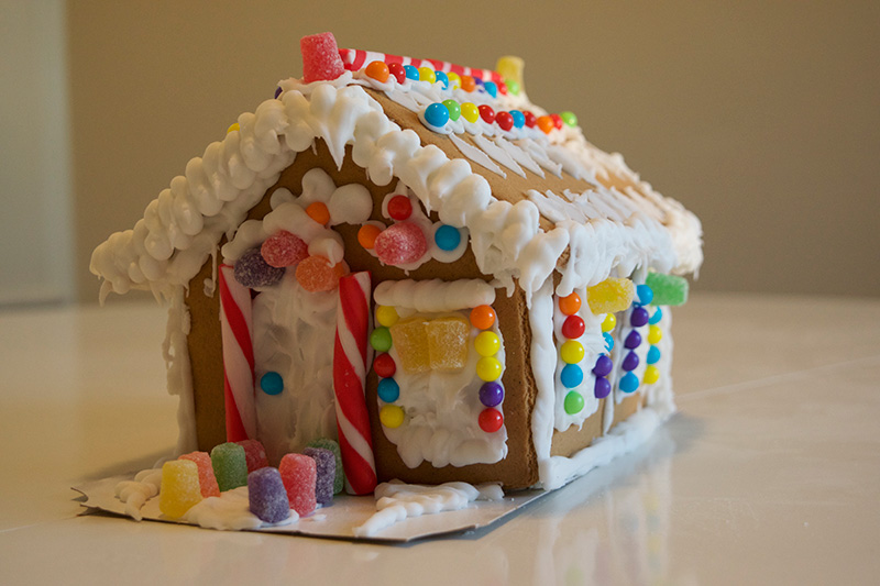 Gingerbread-House-8