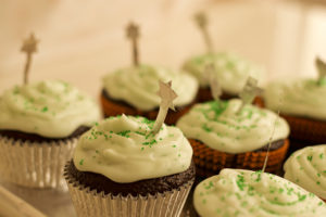 Easy Halloween Chocolate and Peppermint Cupcakes