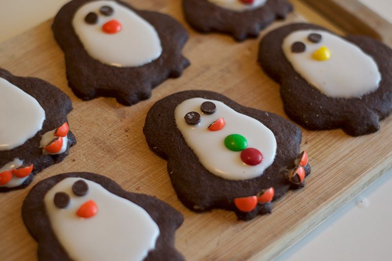 Easy Chocolate Penguin Cookies - Little Fish