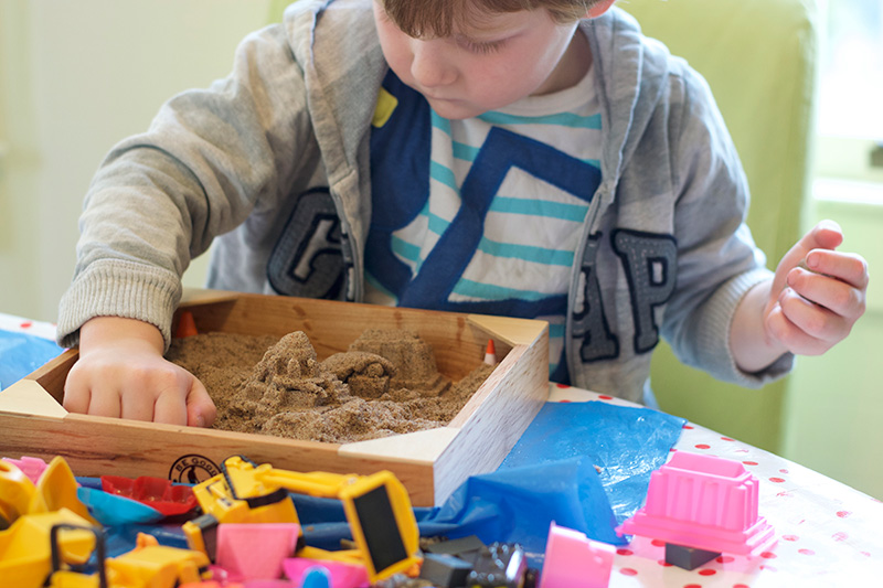 wet kinetic sand