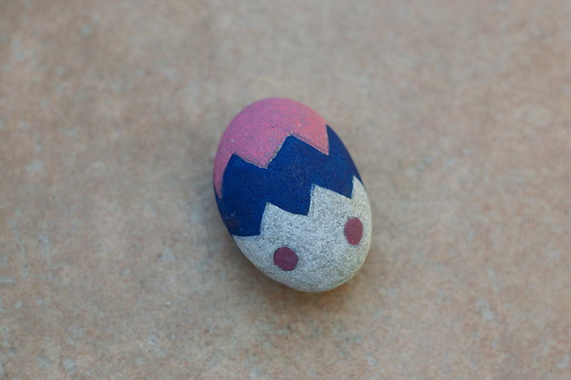 Puffy Paint Easter Egg Rocks – Tulip Color Crafts