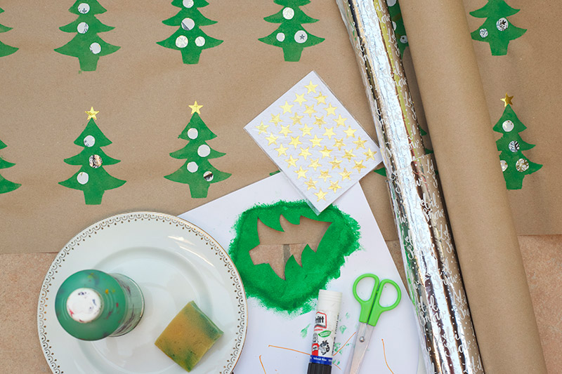 Homemade Christmas Gift Wrap (That Kids Can Make) - Little Fish